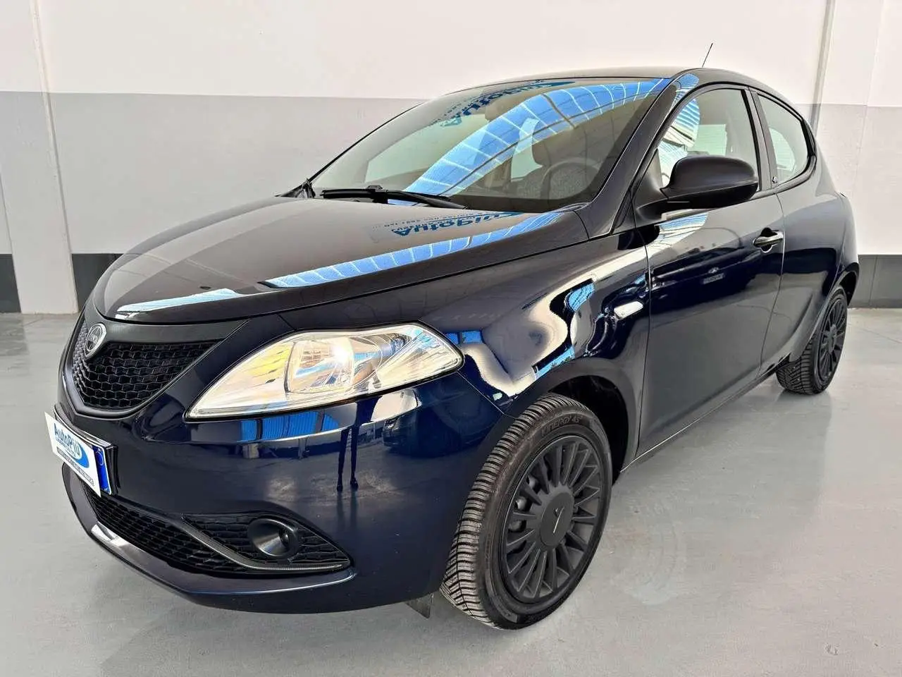 Photo 1 : Lancia Ypsilon 2018 Petrol