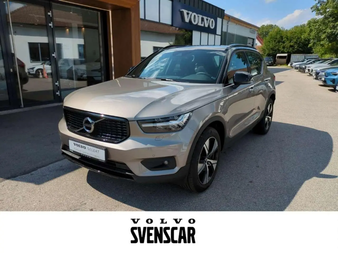 Photo 1 : Volvo Xc40 2022 Hybrid