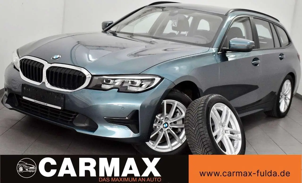 Photo 1 : Bmw Serie 3 2019 Petrol