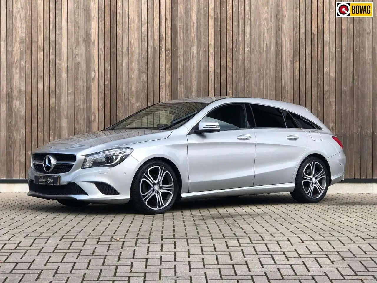 Photo 1 : Mercedes-benz Classe Cla 2016 Essence