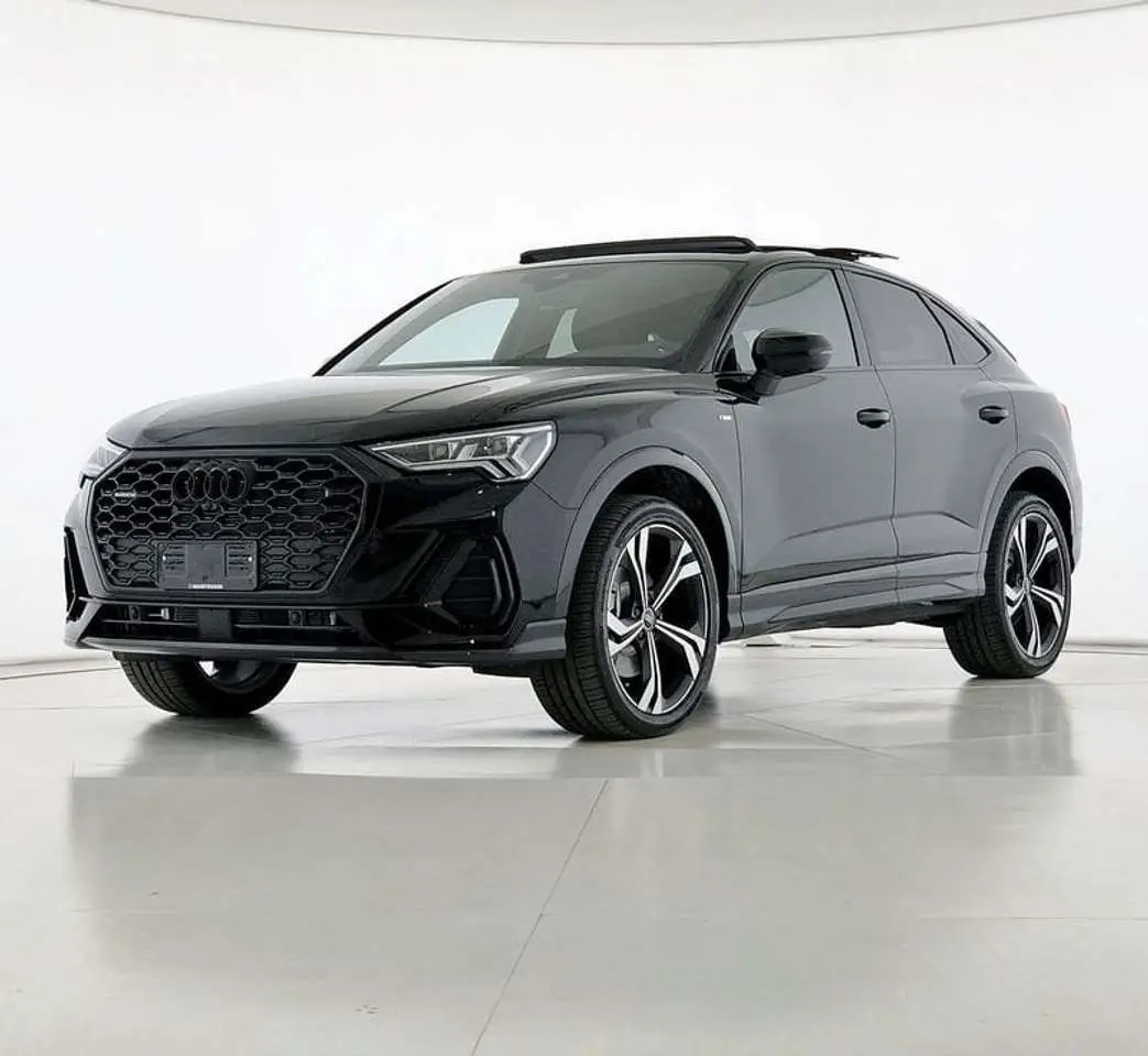 Photo 1 : Audi Q3 2024 Diesel