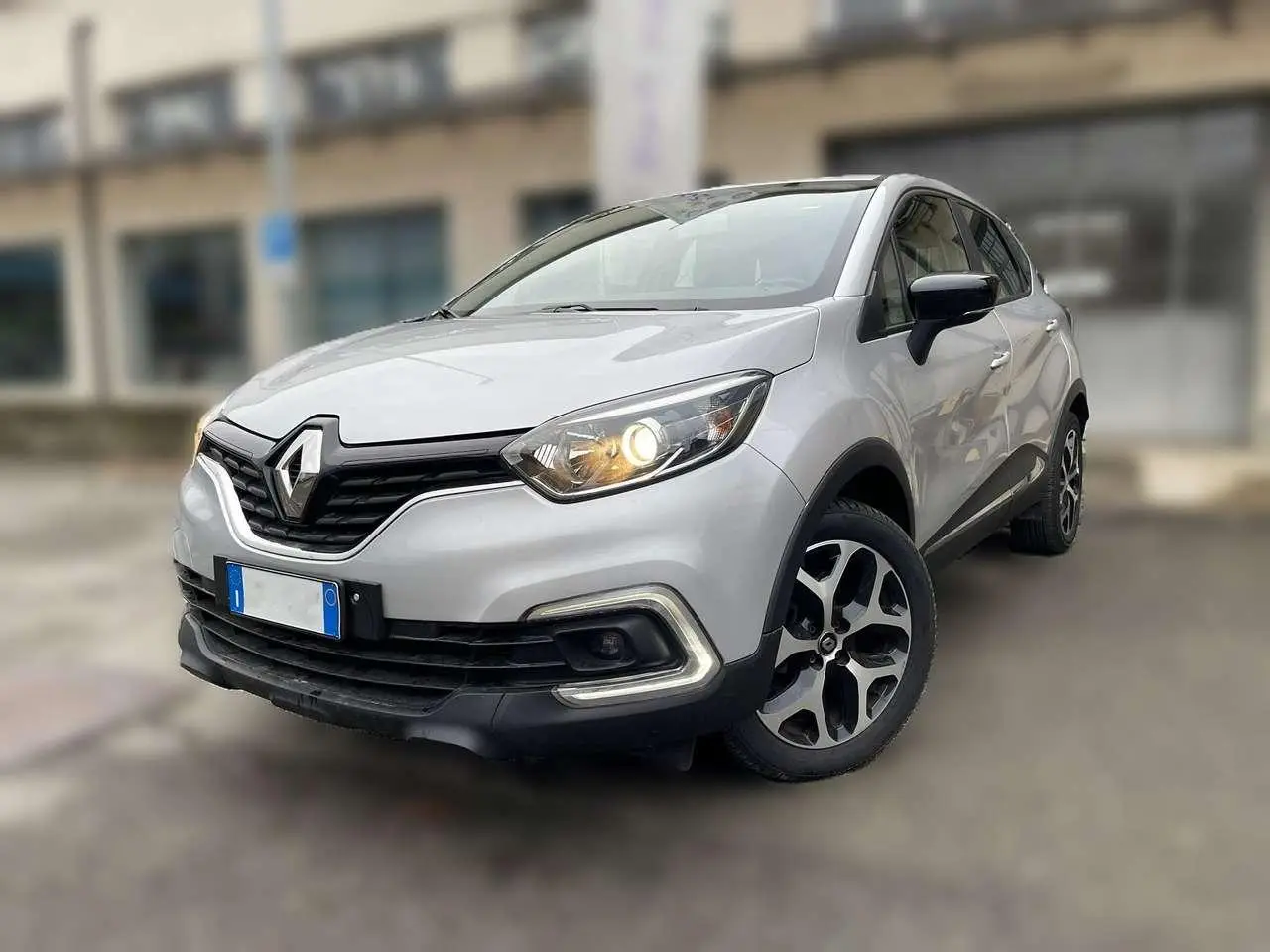 Photo 1 : Renault Captur 2019 Petrol