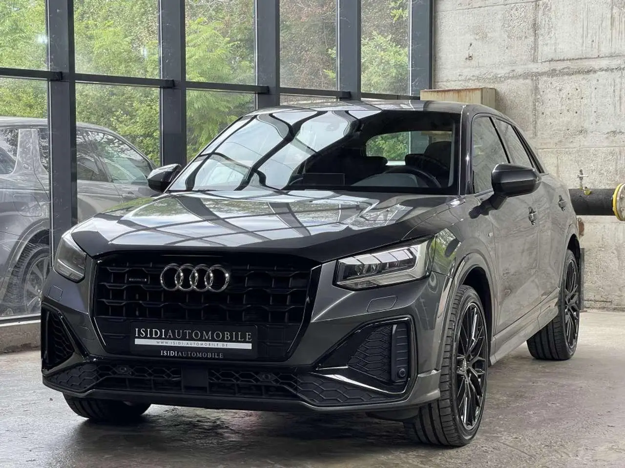 Photo 1 : Audi Q2 2021 Diesel