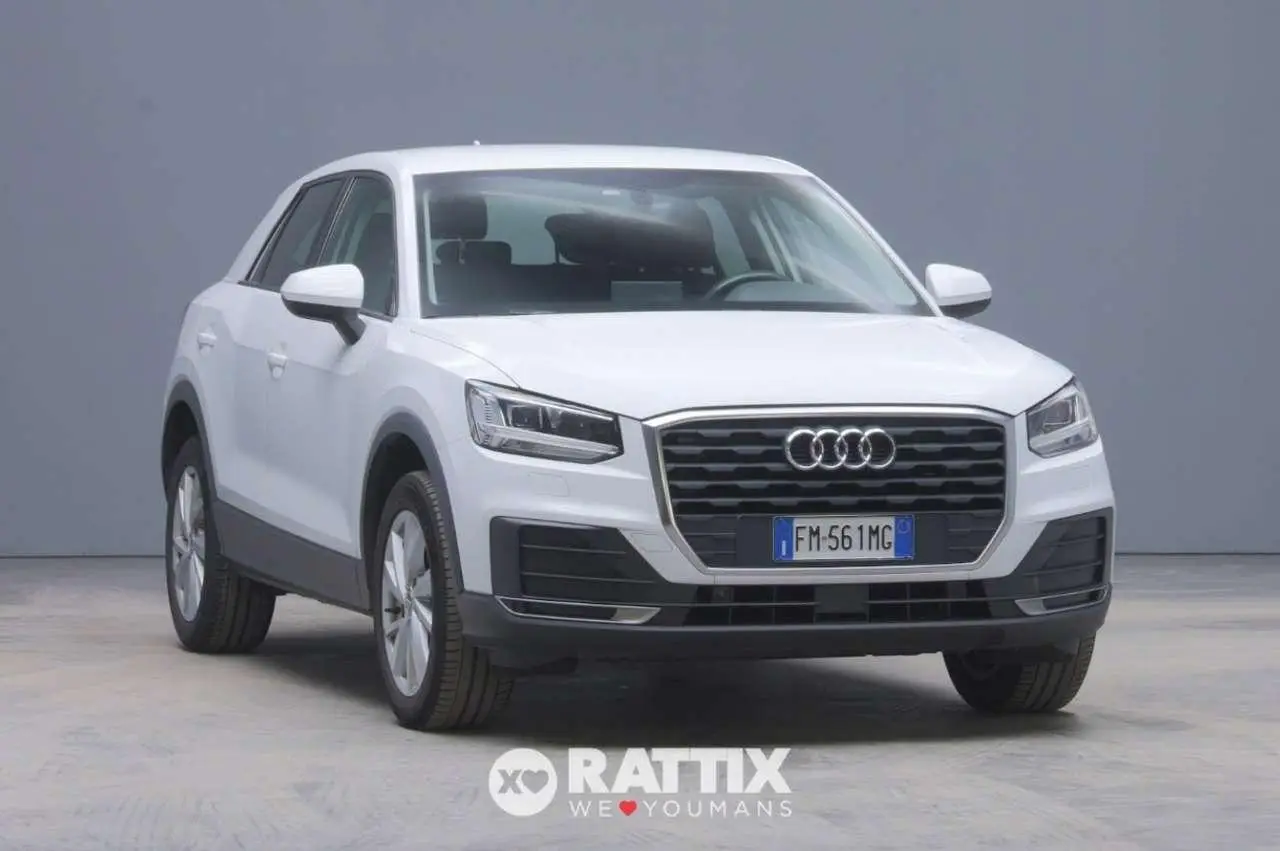 Photo 1 : Audi Q2 2017 Diesel