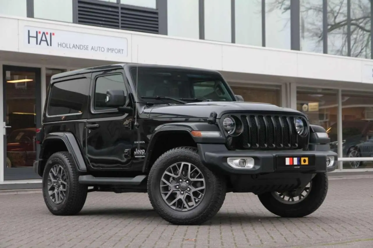 Photo 1 : Jeep Wrangler 2019 Essence