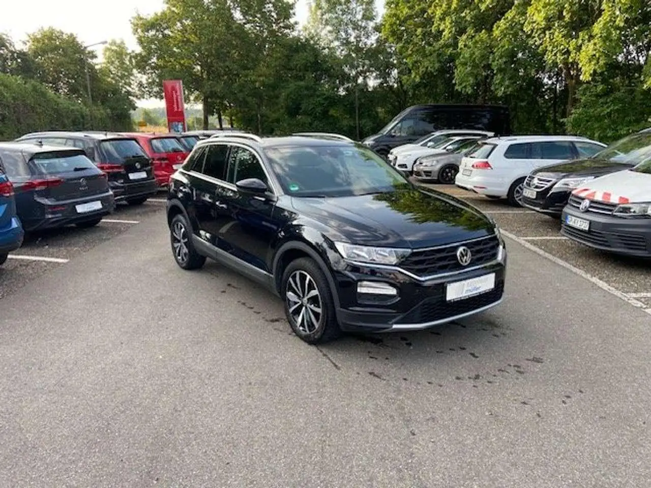 Photo 1 : Volkswagen T-roc 2019 Petrol