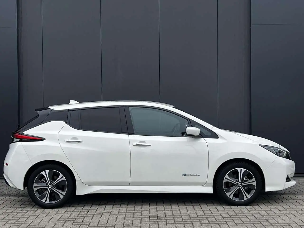 Photo 1 : Nissan Leaf 2019 Electric