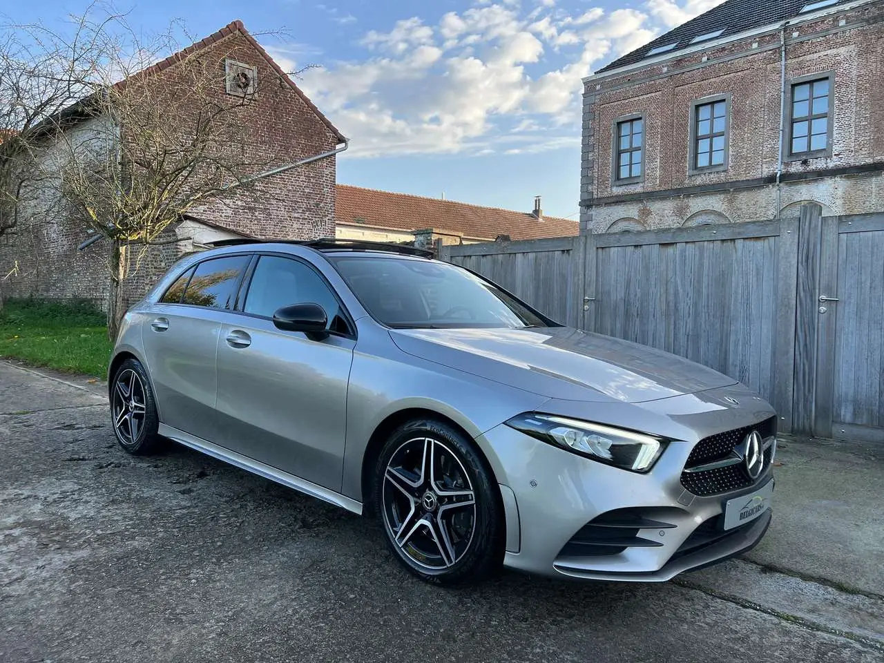 Photo 1 : Mercedes-benz Classe A 2020 Petrol