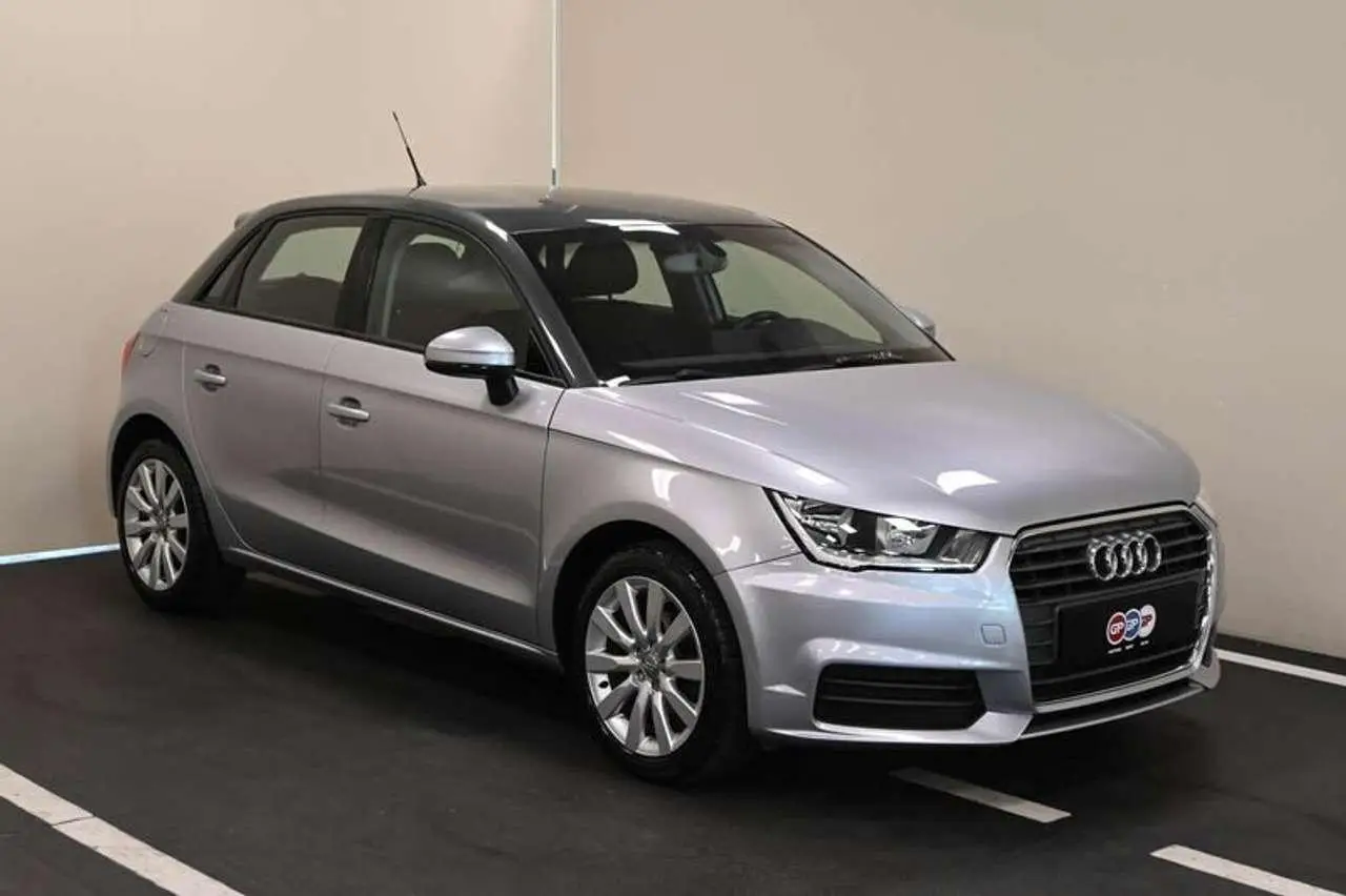 Photo 1 : Audi A1 2017 Diesel