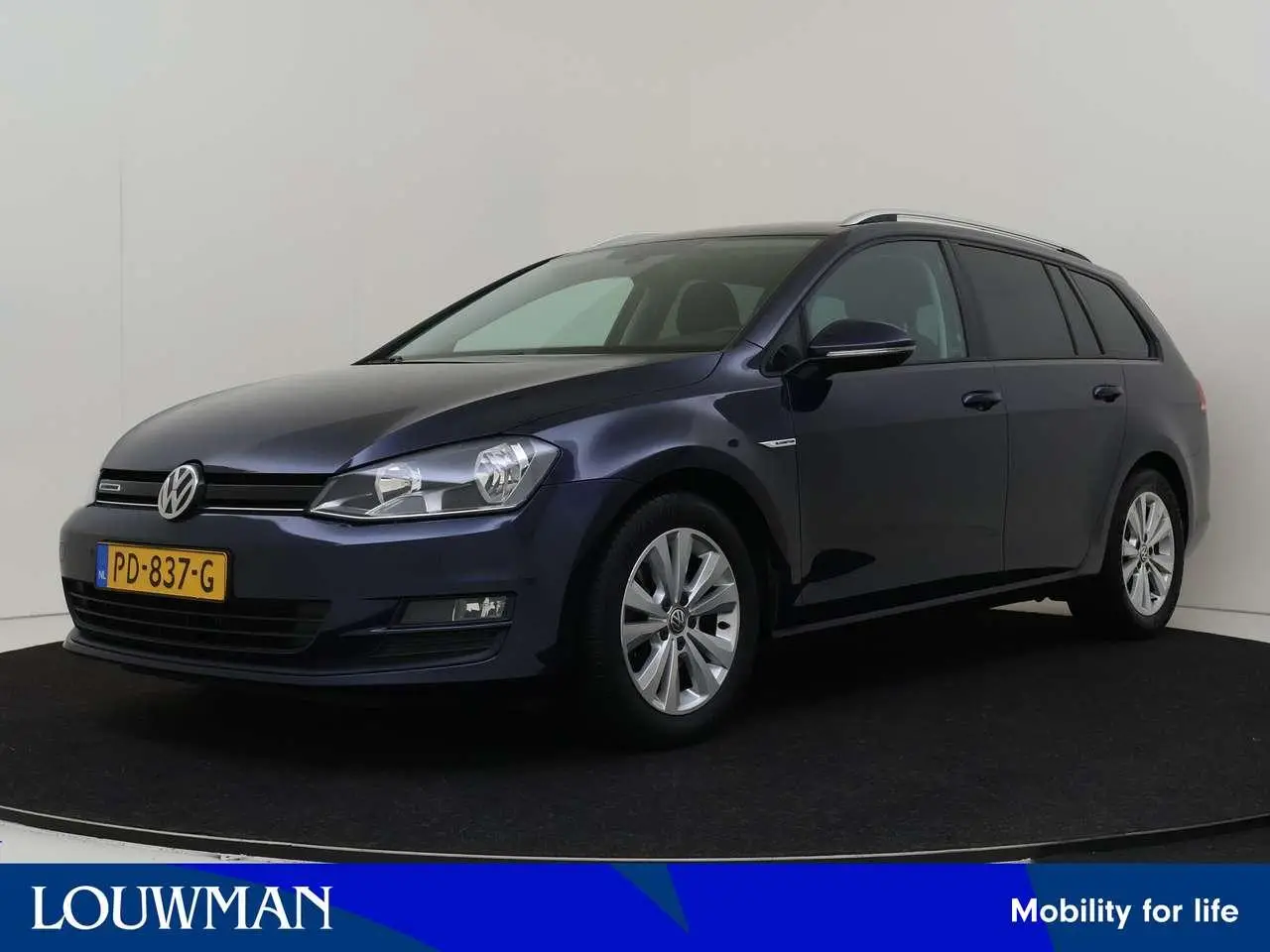 Photo 1 : Volkswagen Golf 2017 Petrol