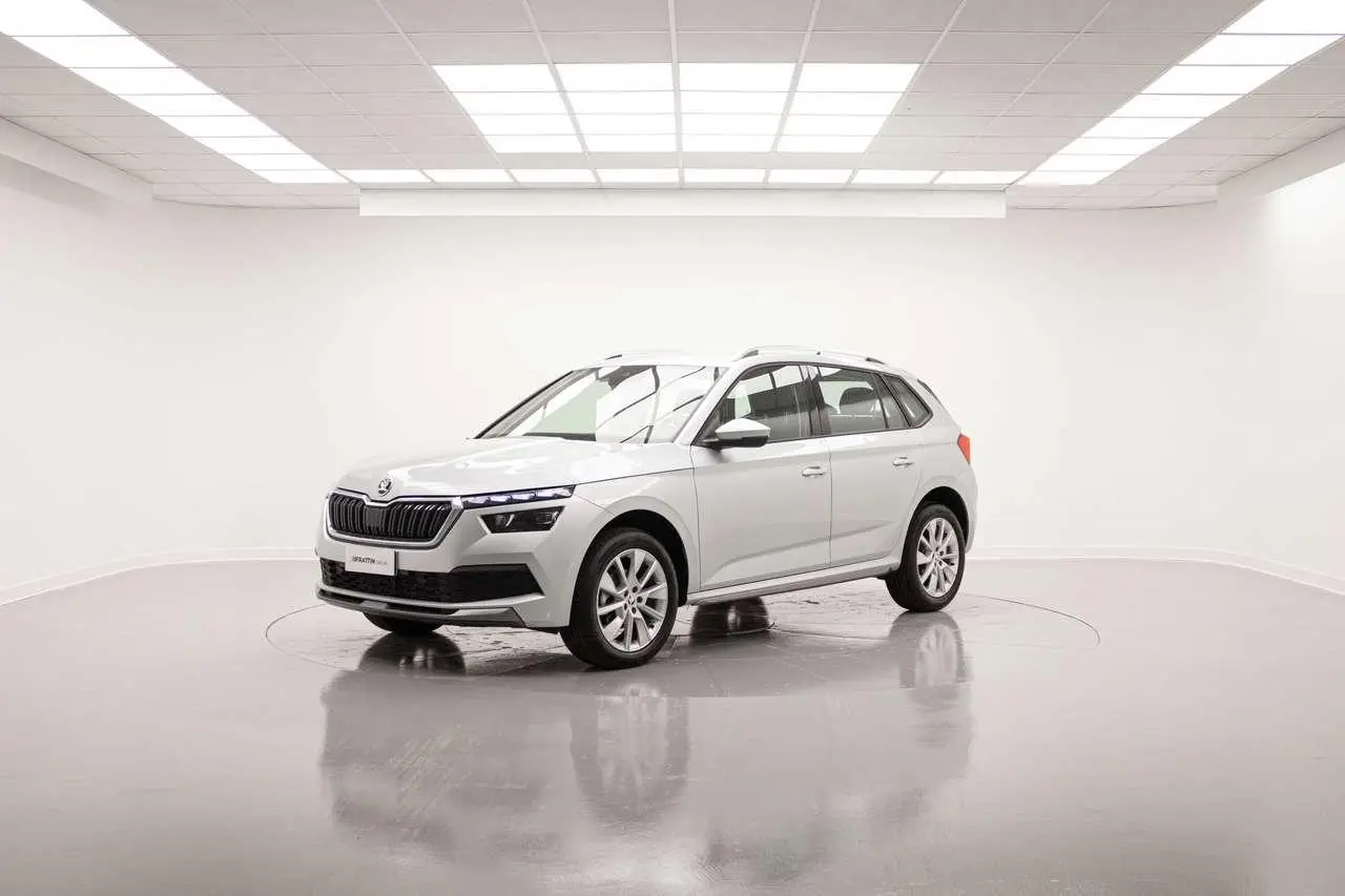 Photo 1 : Skoda Kamiq 2023 Petrol