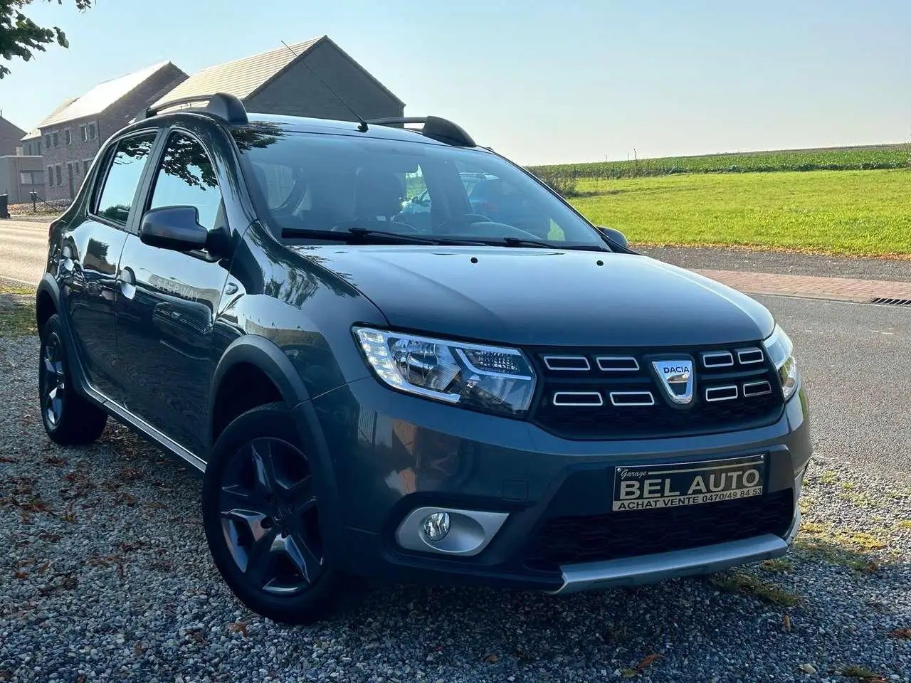 Photo 1 : Dacia Sandero 2017 Petrol