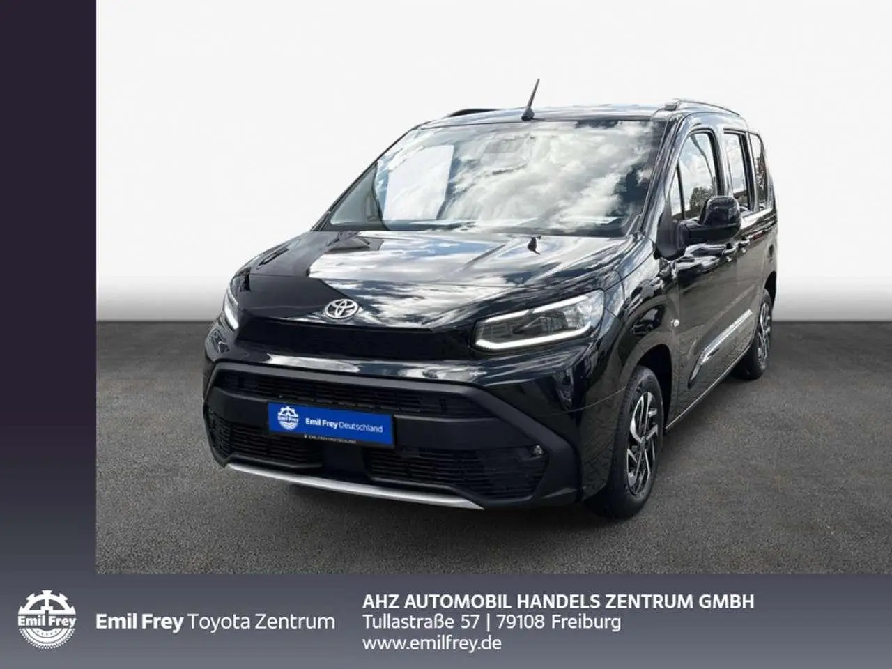 Photo 1 : Toyota Proace 2024 Petrol