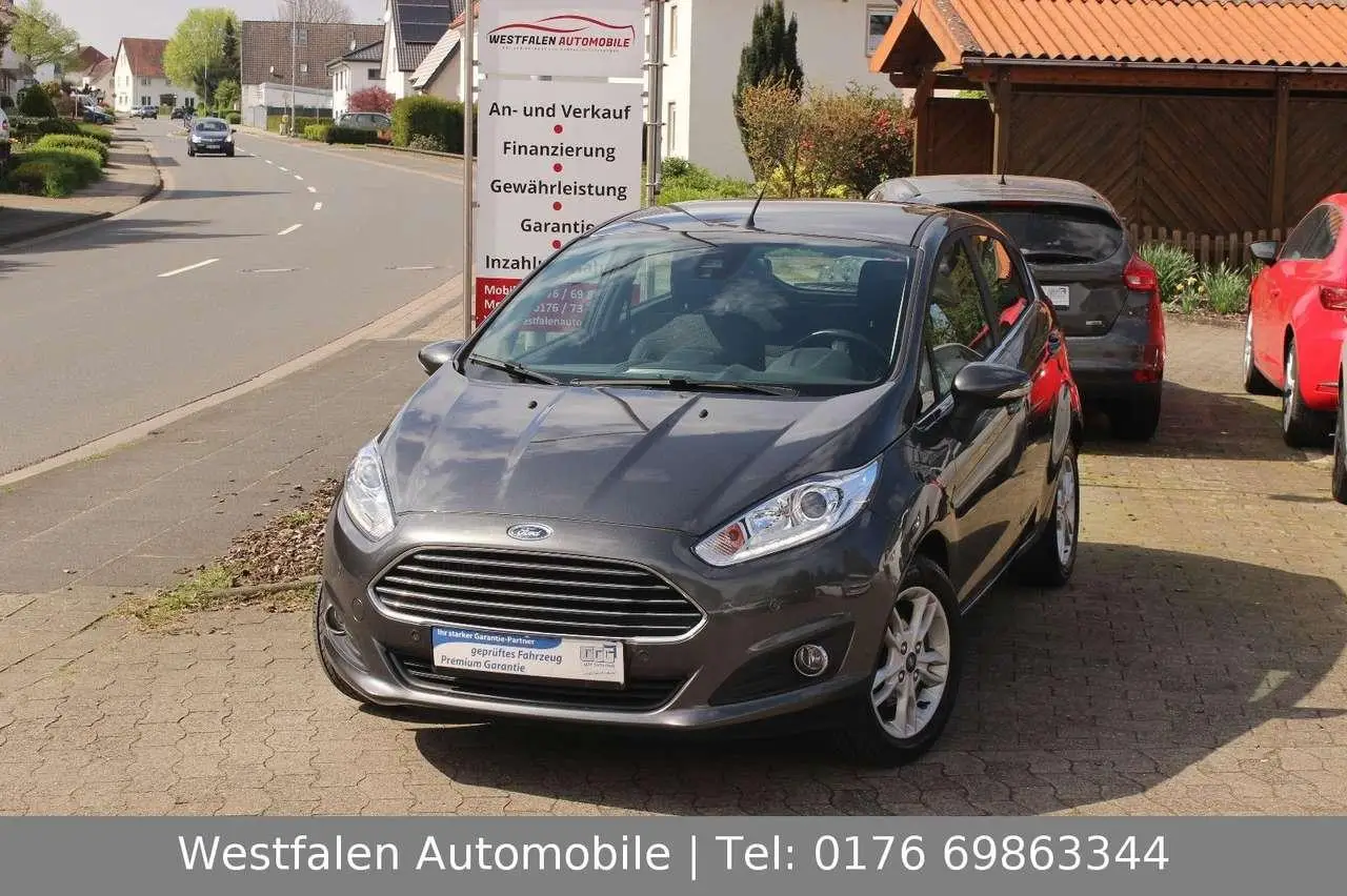 Photo 1 : Ford Fiesta 2017 Petrol