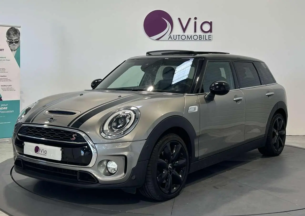 Photo 1 : Mini Cooper 2019 Petrol