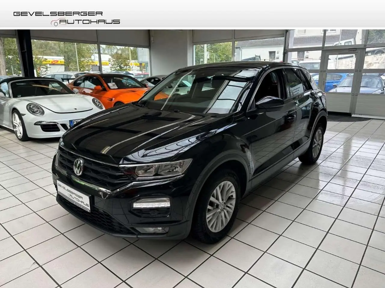 Photo 1 : Volkswagen T-roc 2018 Essence