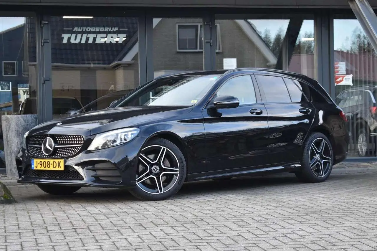 Photo 1 : Mercedes-benz Classe C 2020 Petrol