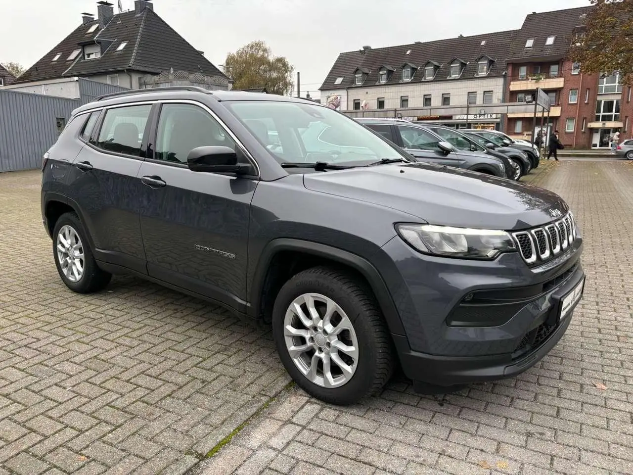 Photo 1 : Jeep Compass 2021 Petrol