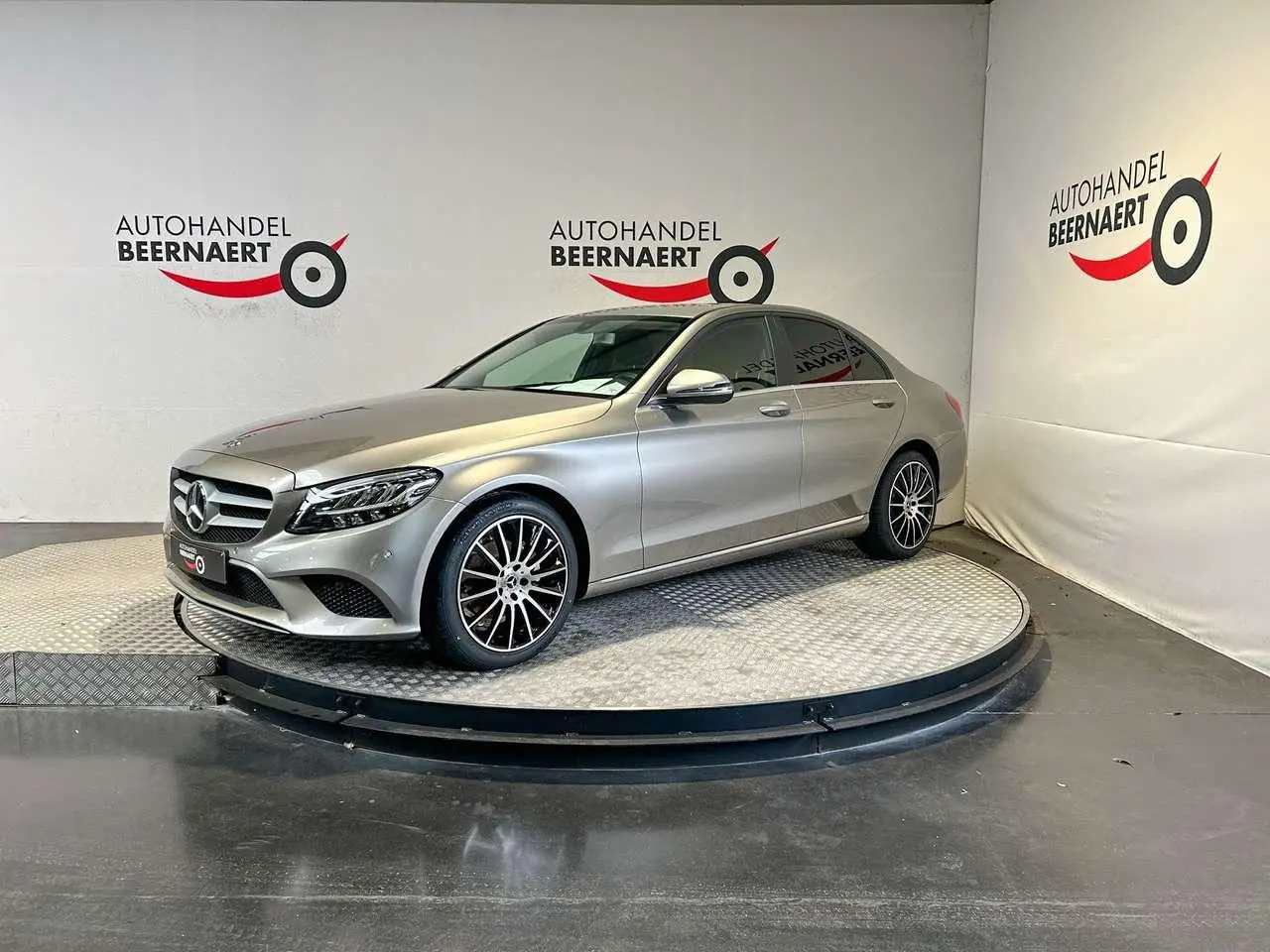 Photo 1 : Mercedes-benz Classe C 2019 Essence