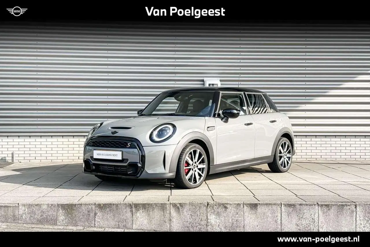 Photo 1 : Mini Cooper 2022 Essence