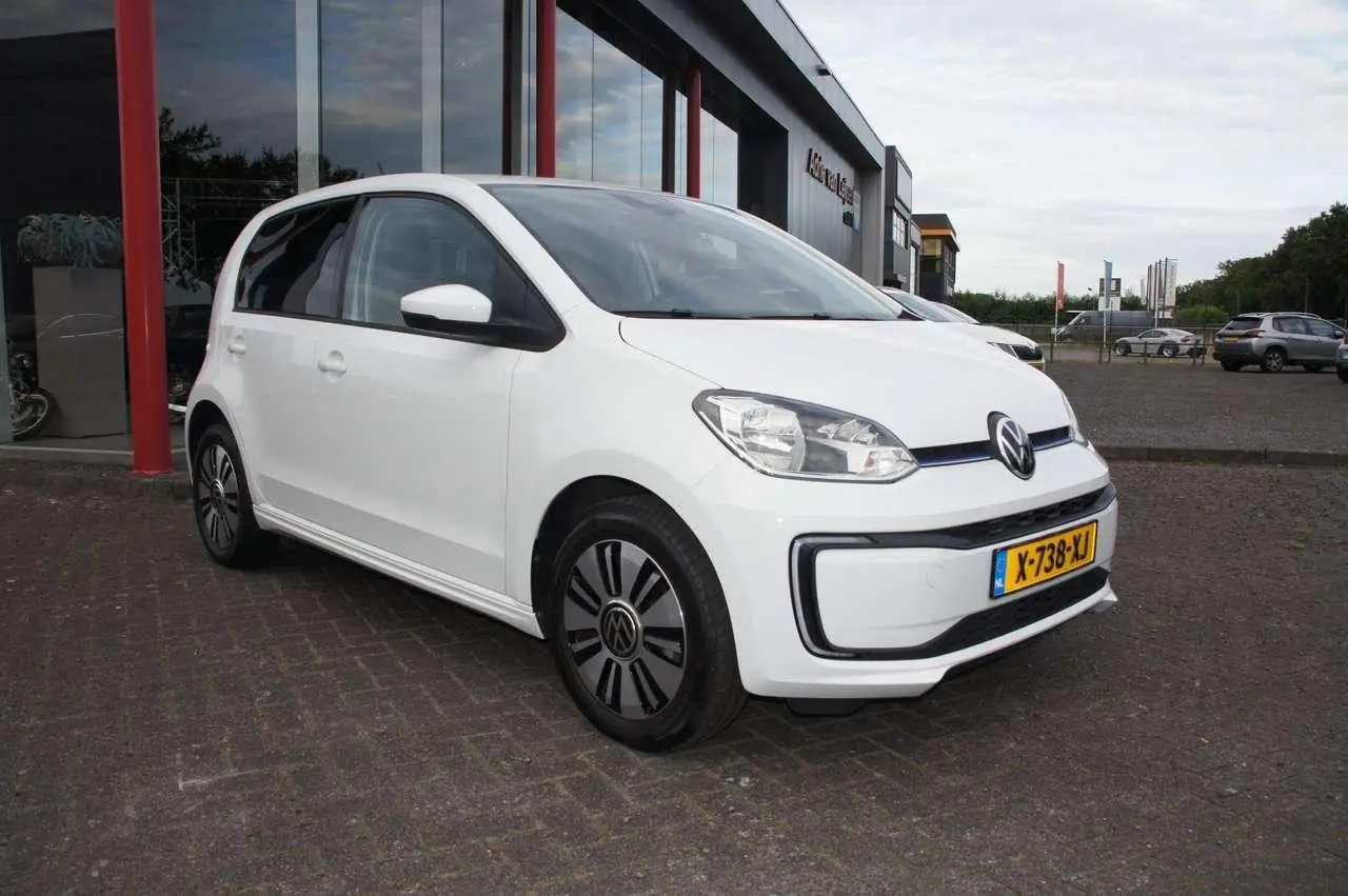 Photo 1 : Volkswagen Up! 2022 Électrique