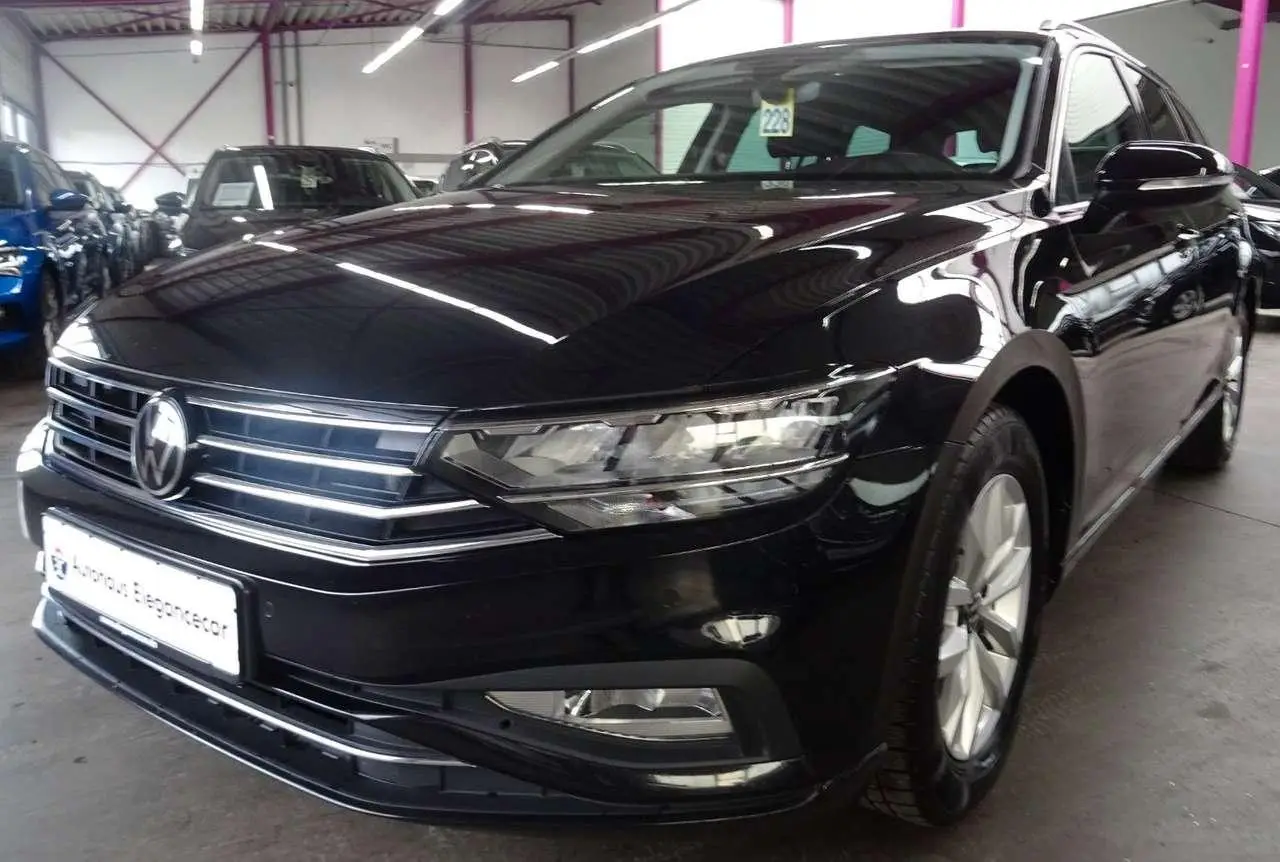 Photo 1 : Volkswagen Passat 2022 Diesel