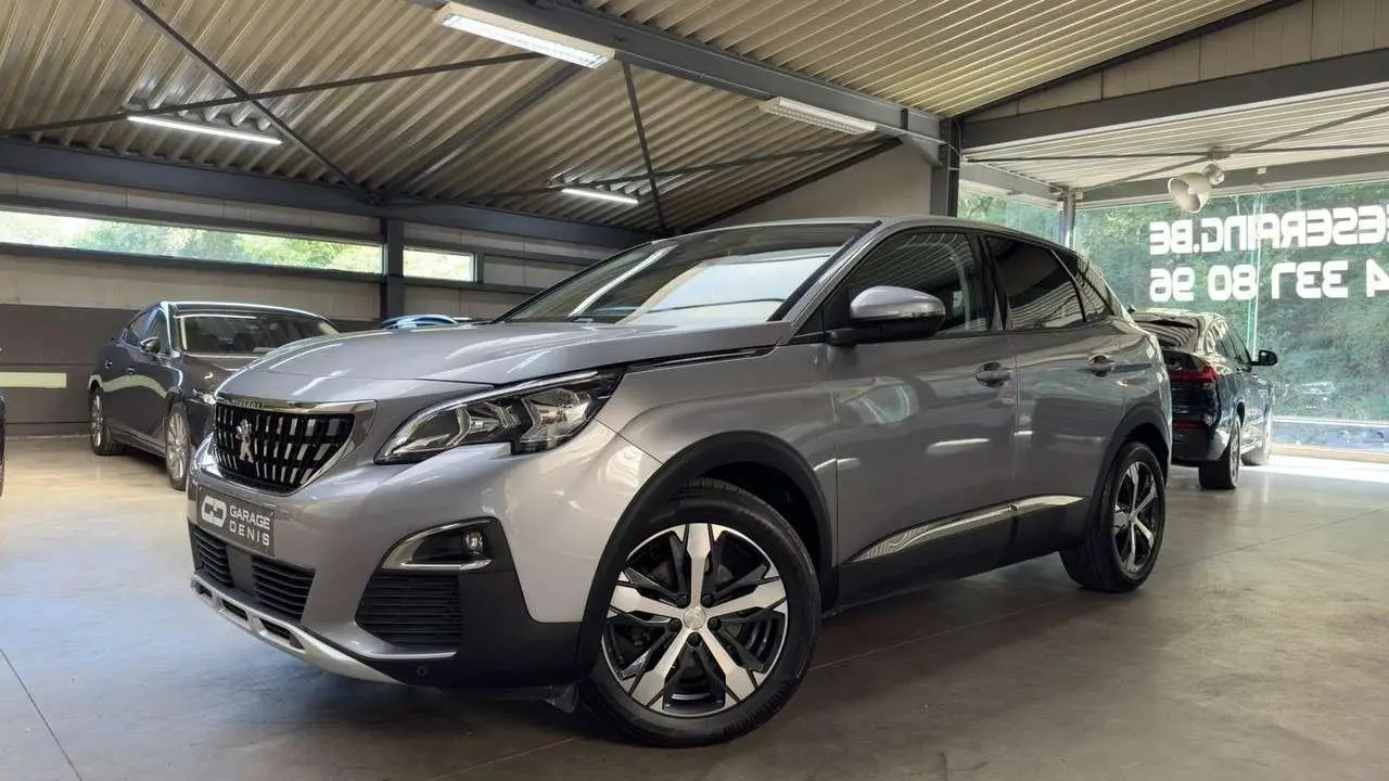 Photo 1 : Peugeot 3008 2017 Petrol