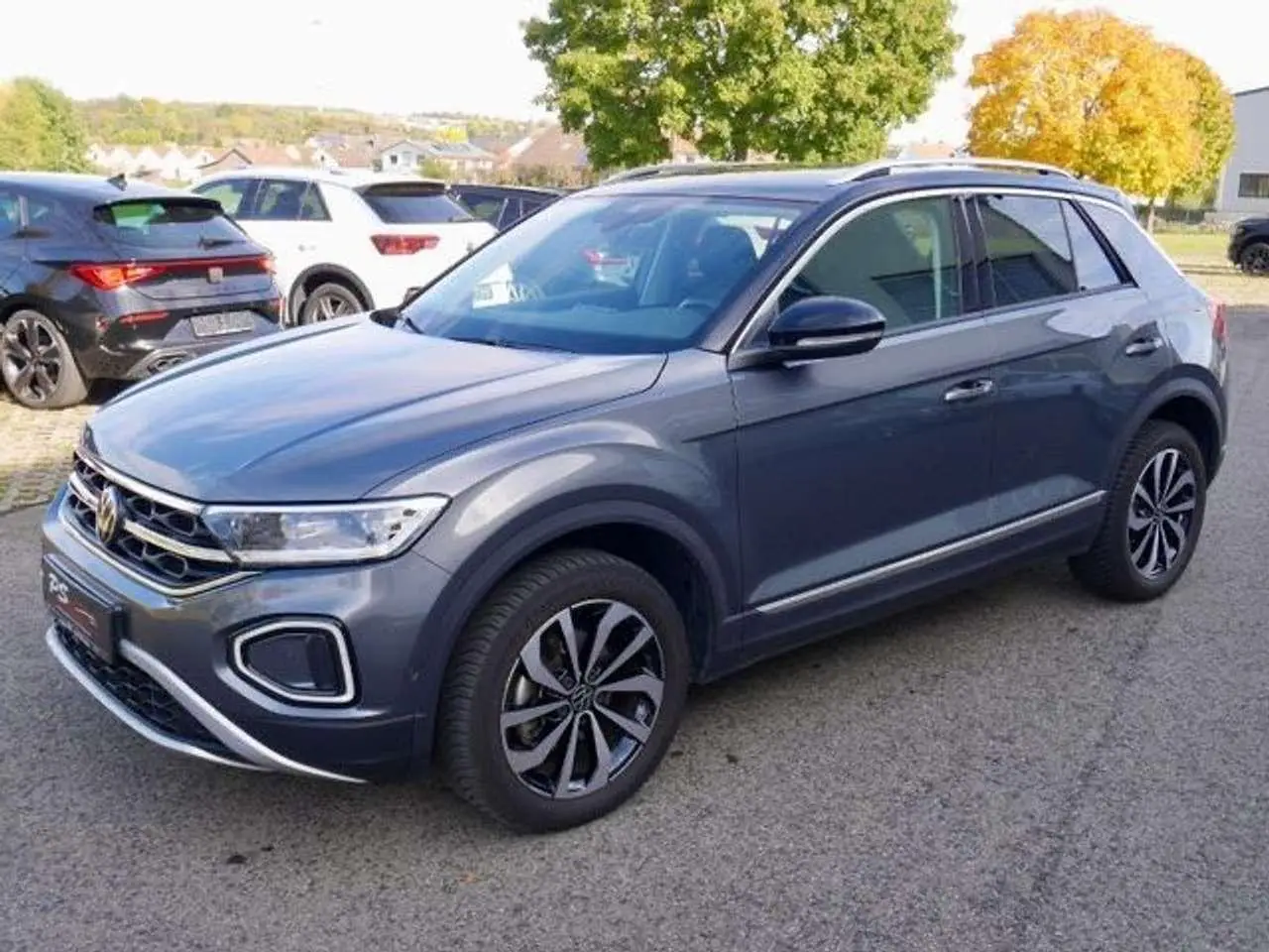 Photo 1 : Volkswagen T-roc 2024 Petrol