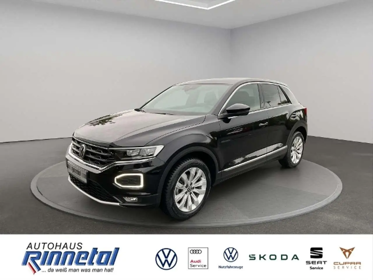 Photo 1 : Volkswagen T-roc 2022 Petrol