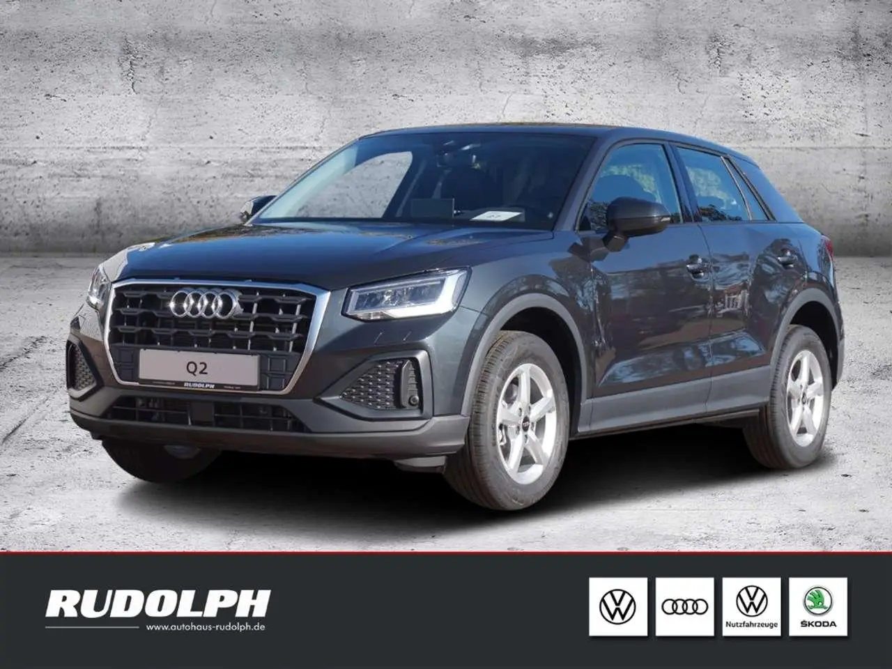 Photo 1 : Audi Q2 2024 Petrol