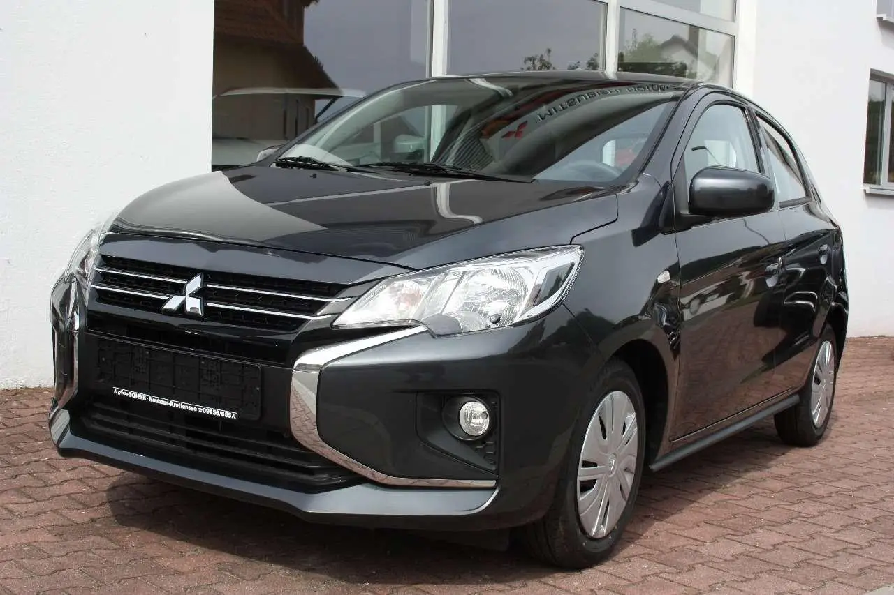 Photo 1 : Mitsubishi Space Star 2024 Petrol