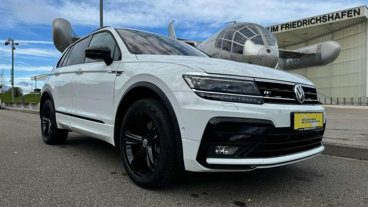 Photo 1 : Volkswagen Tiguan 2020 Essence