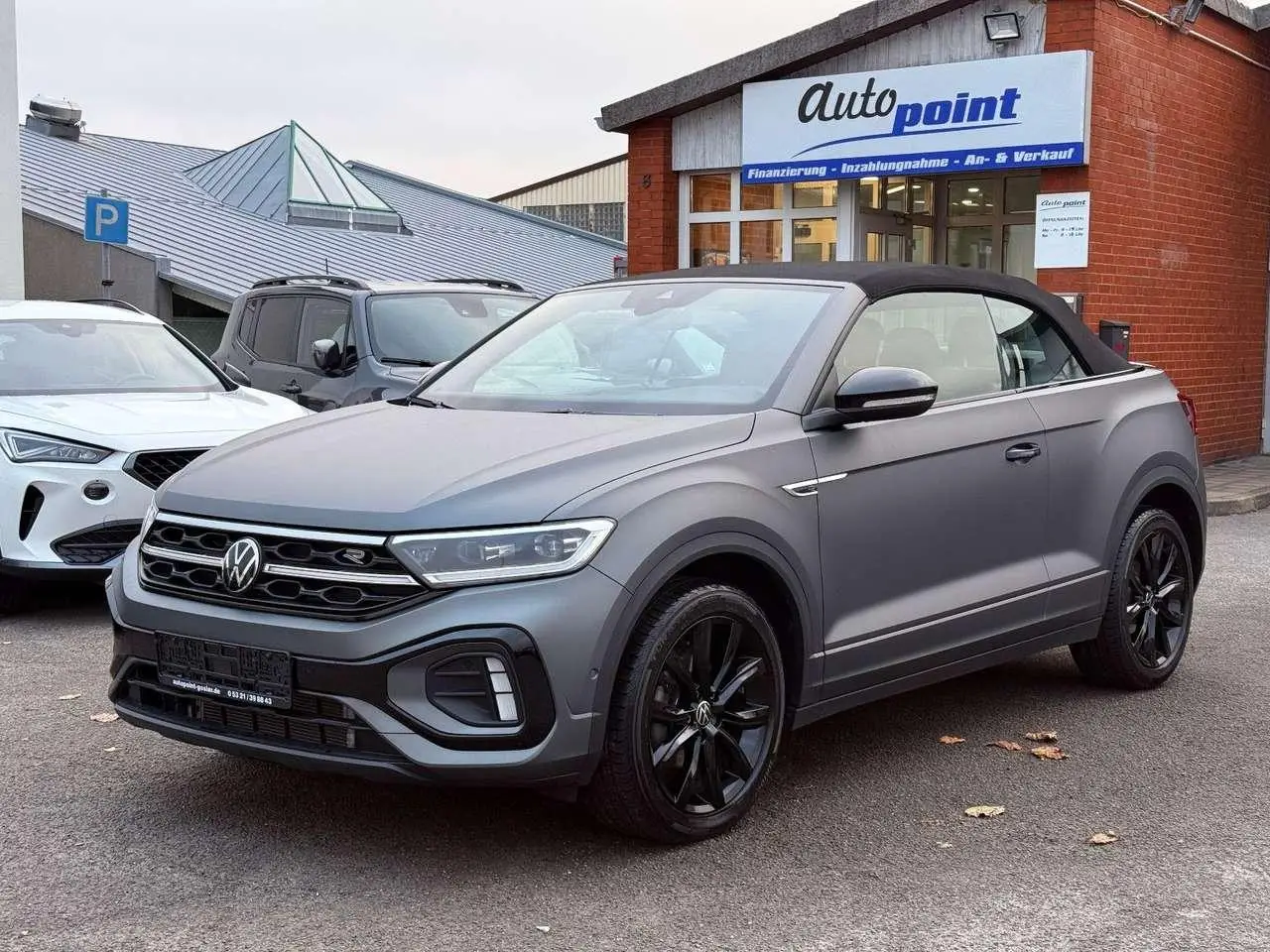 Photo 1 : Volkswagen T-roc 2023 Petrol