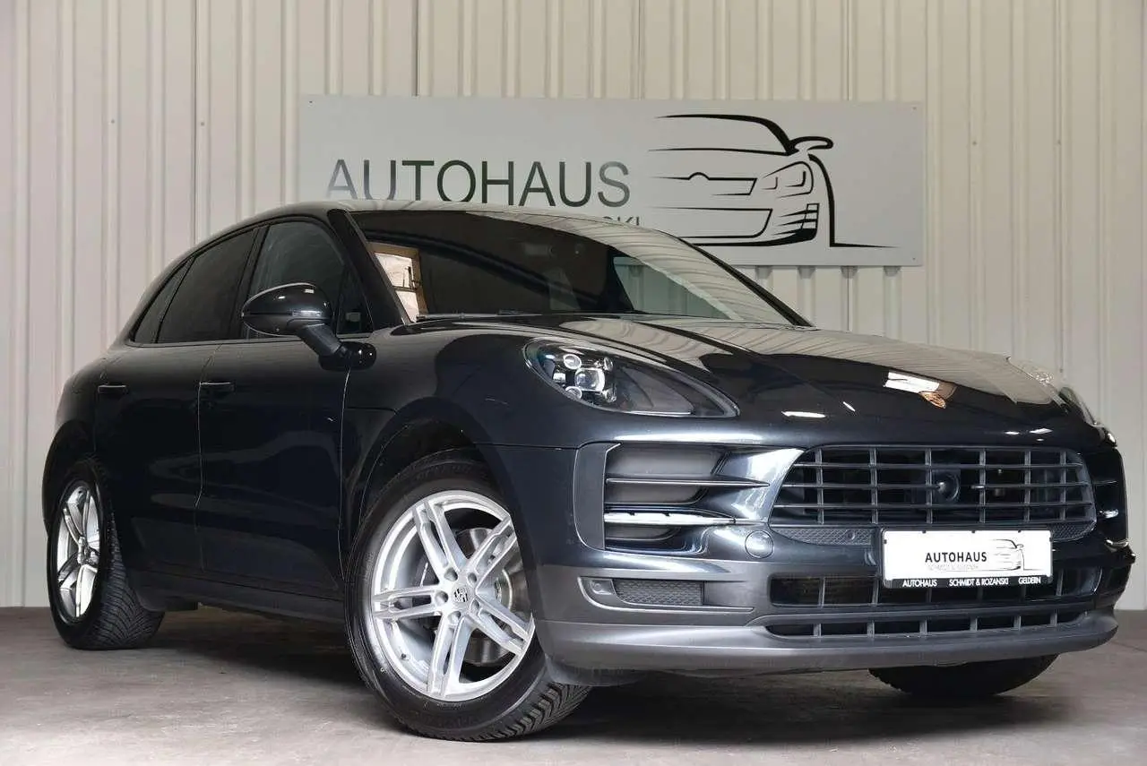 Photo 1 : Porsche Macan 2020 Petrol