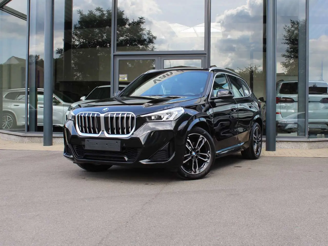 Photo 1 : Bmw X1 2023 Essence