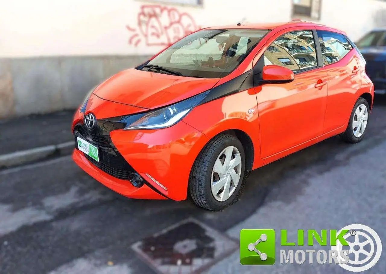 Photo 1 : Toyota Aygo 2016 Petrol