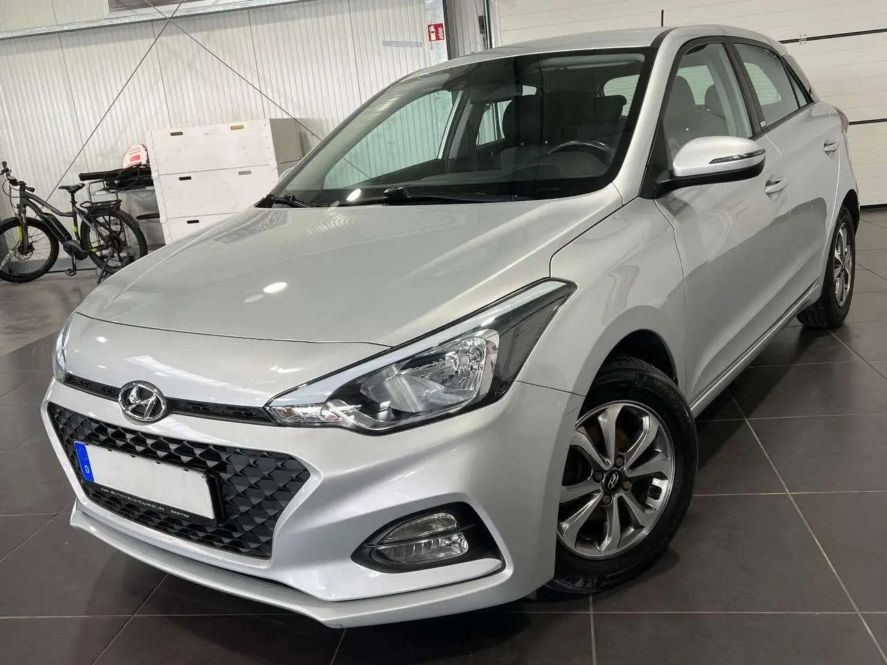 Photo 1 : Hyundai I20 2020 Petrol