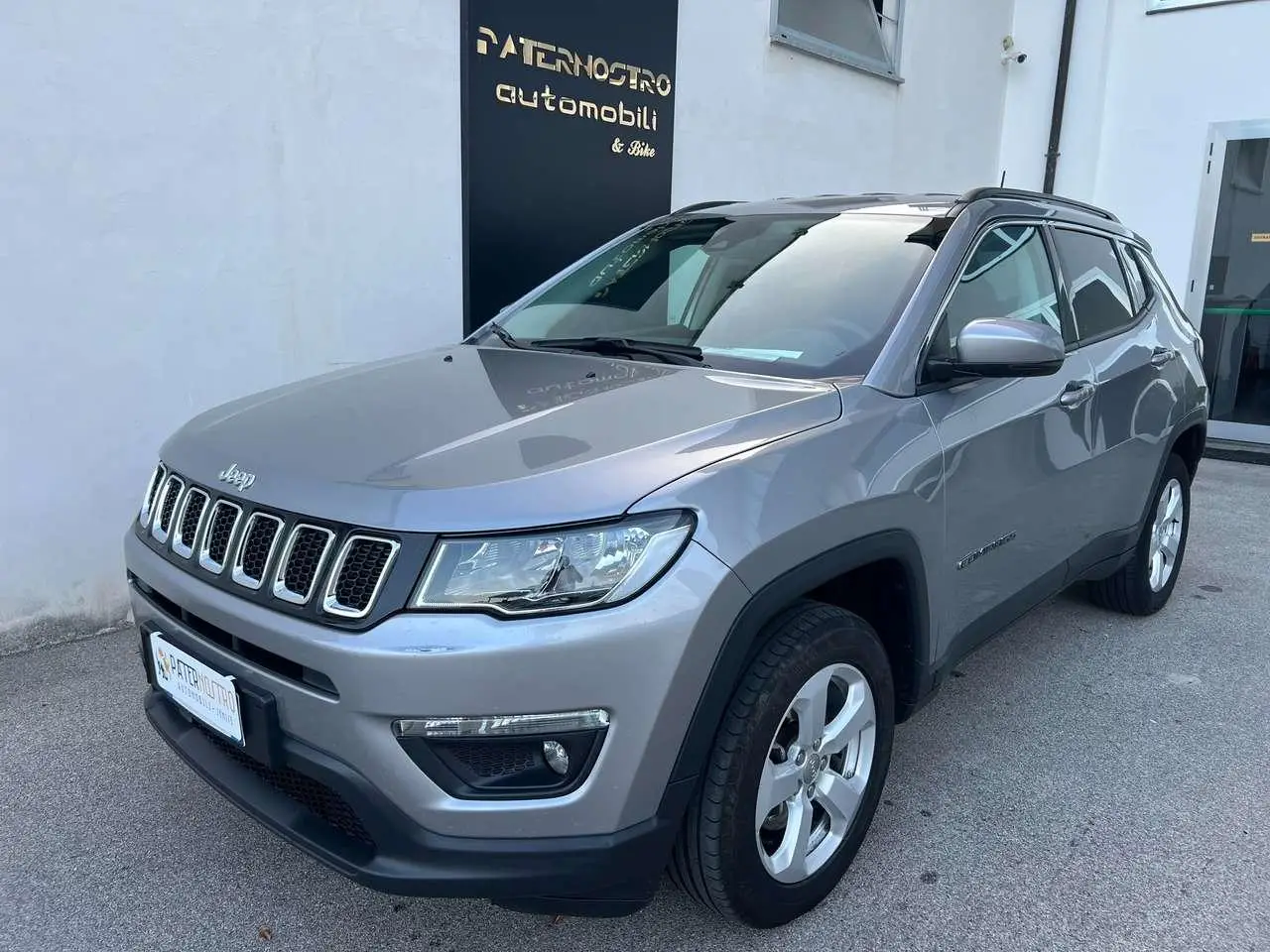 Photo 1 : Jeep Compass 2020 Diesel