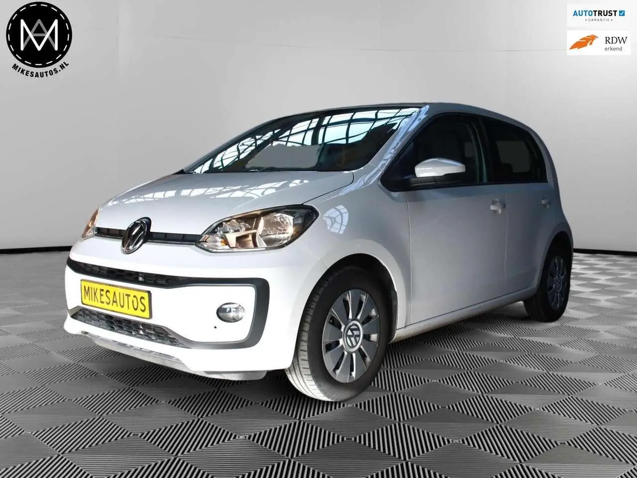 Photo 1 : Volkswagen Up! 2019 Petrol