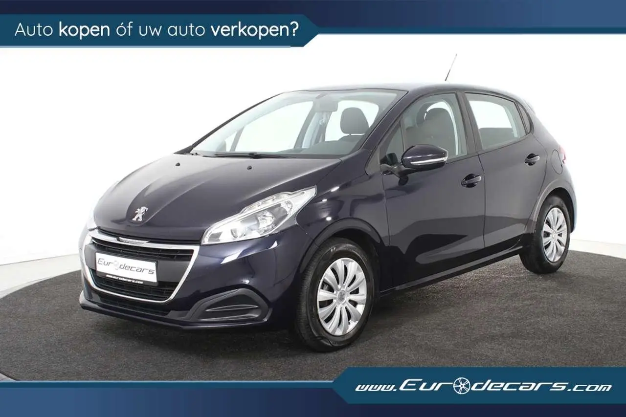 Photo 1 : Peugeot 208 2018 Petrol