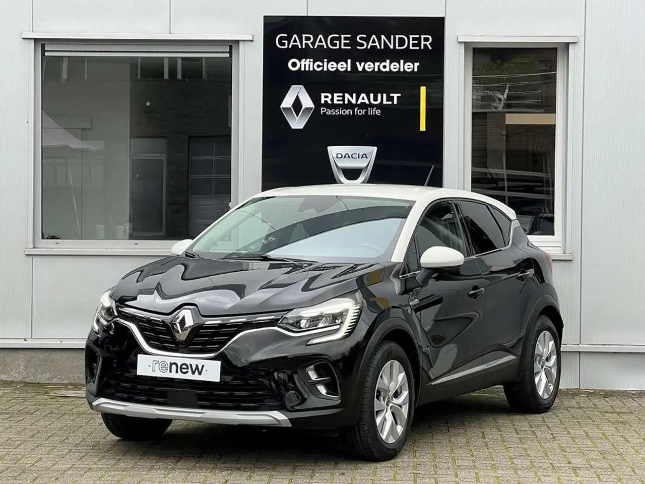 Photo 1 : Renault Captur 2020 Petrol