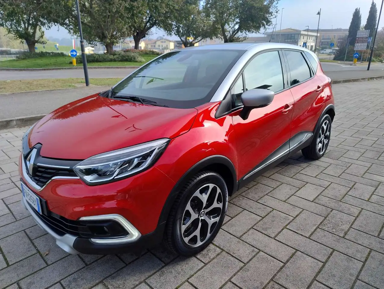 Photo 1 : Renault Captur 2018 Essence