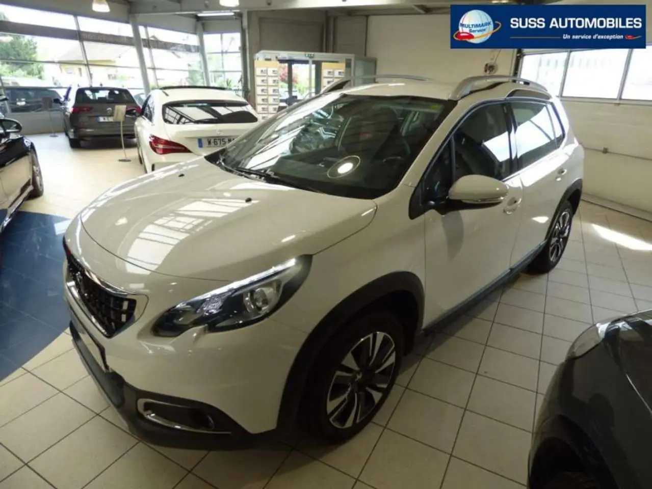 Photo 1 : Peugeot 2008 2016 Essence