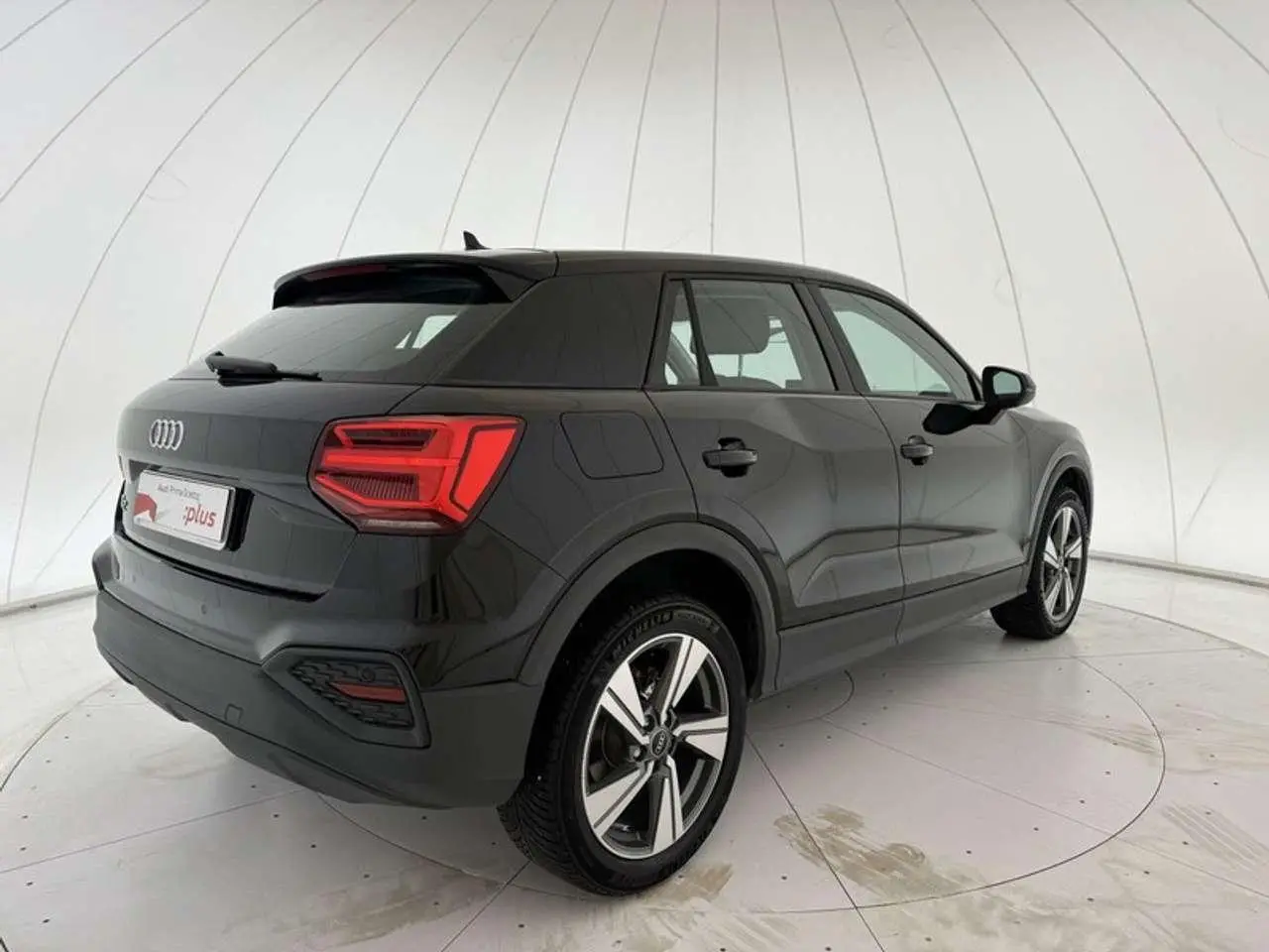 Photo 1 : Audi Q2 2021 Diesel