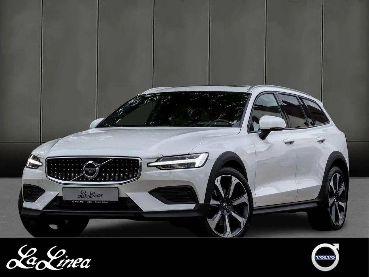 Photo 1 : Volvo V60 2021 Diesel