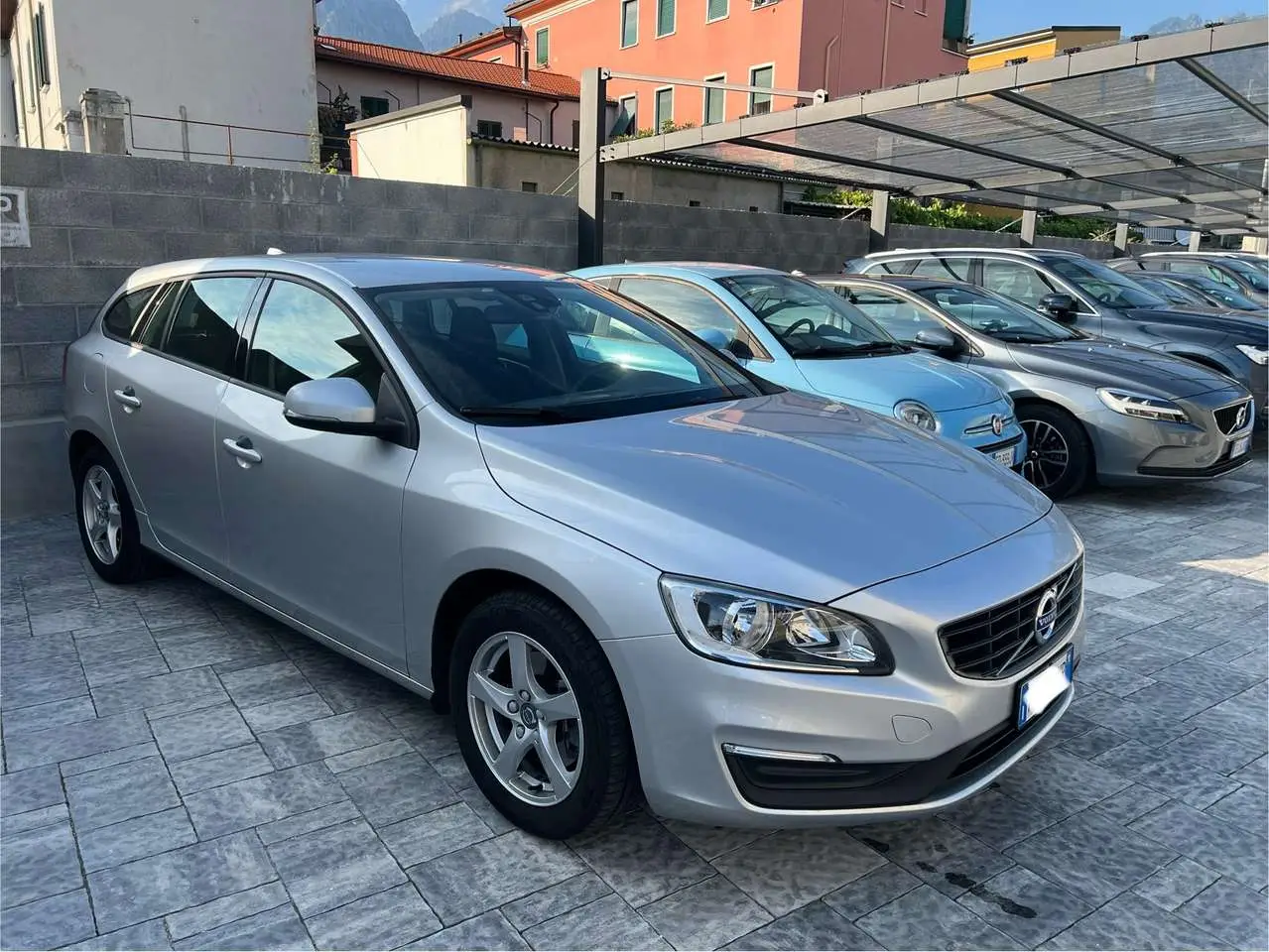 Photo 1 : Volvo V60 2018 Diesel