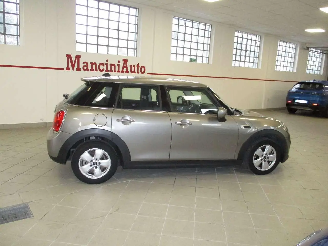 Photo 1 : Mini Cooper 2020 Petrol