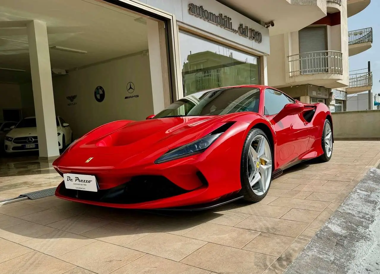 Photo 1 : Ferrari F8 2020 Petrol