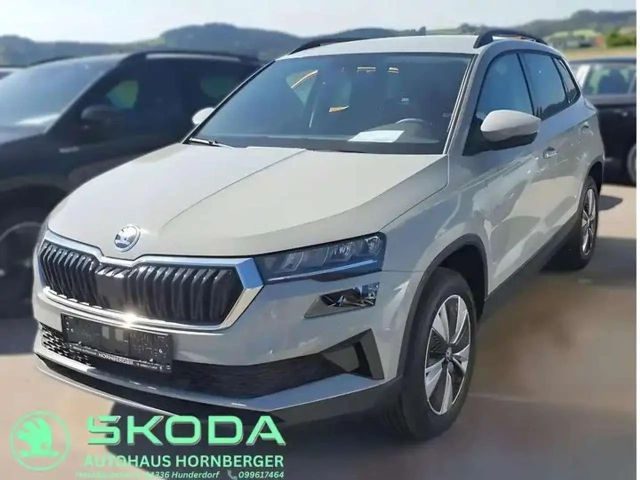 Photo 1 : Skoda Karoq 2022 Essence