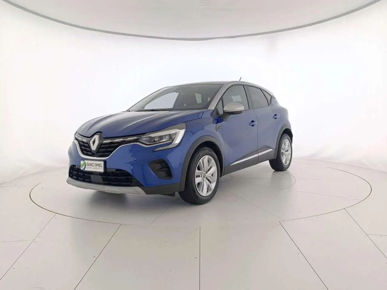 Photo 1 : Renault Captur 2020 Petrol